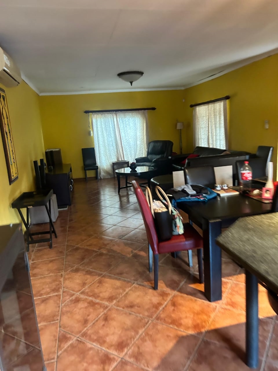 3 Bedroom Property for Sale in Safari Gardens North West